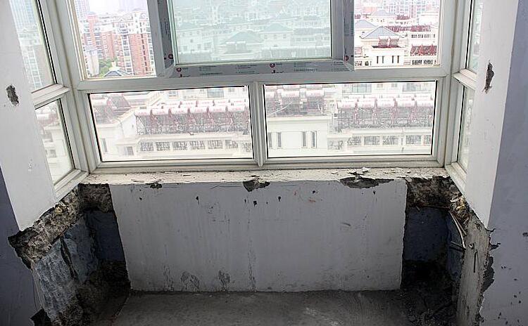 太倉地下室防水防潮應該怎么做?放水管道的安裝質量標準是什么?